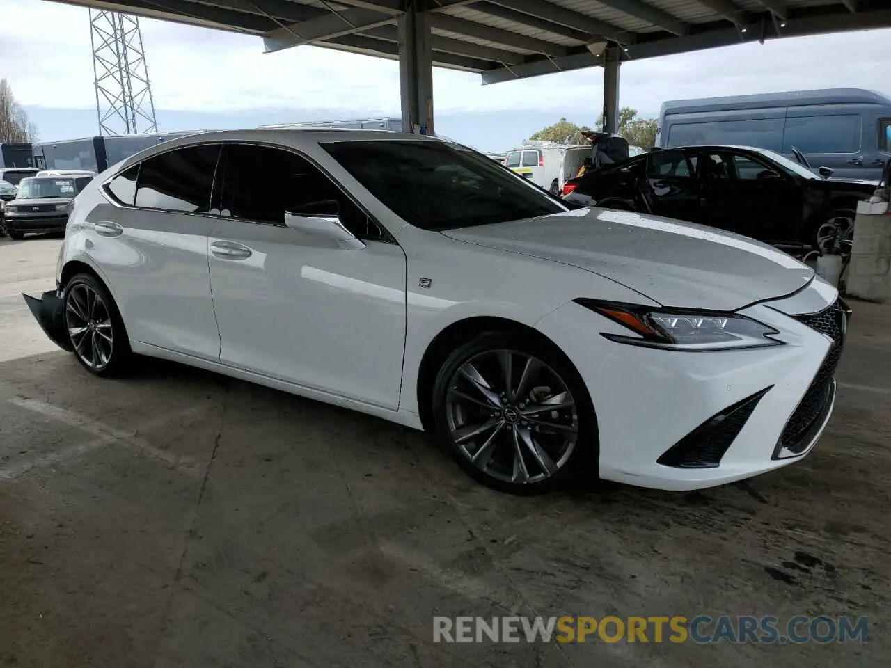 4 fotografías del automóvil dañado 58AG11D13MU005149 LEXUS ES250 2021