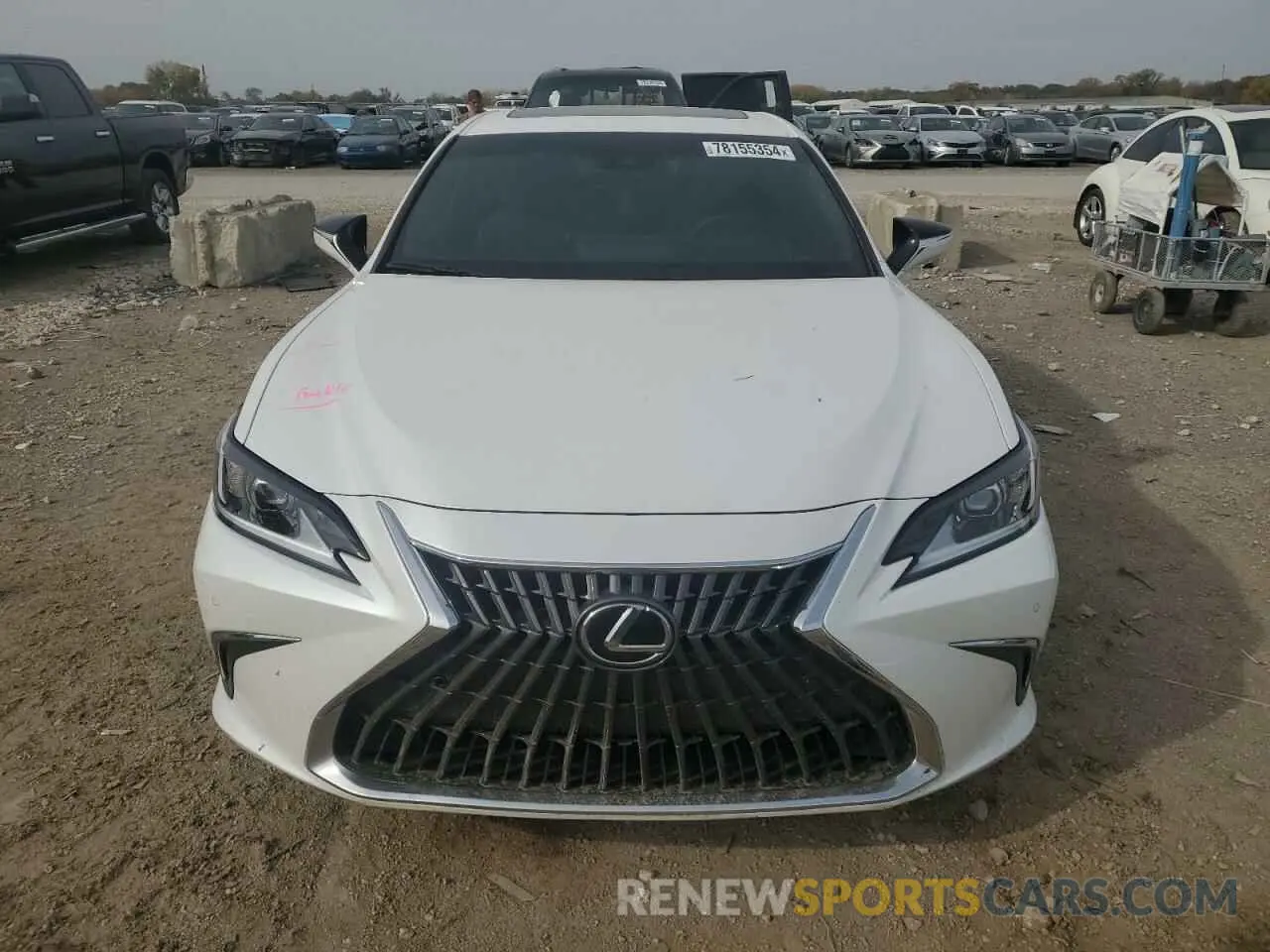 5 fotografías del automóvil dañado 58AD11D13NU009190 LEXUS ES250 2022