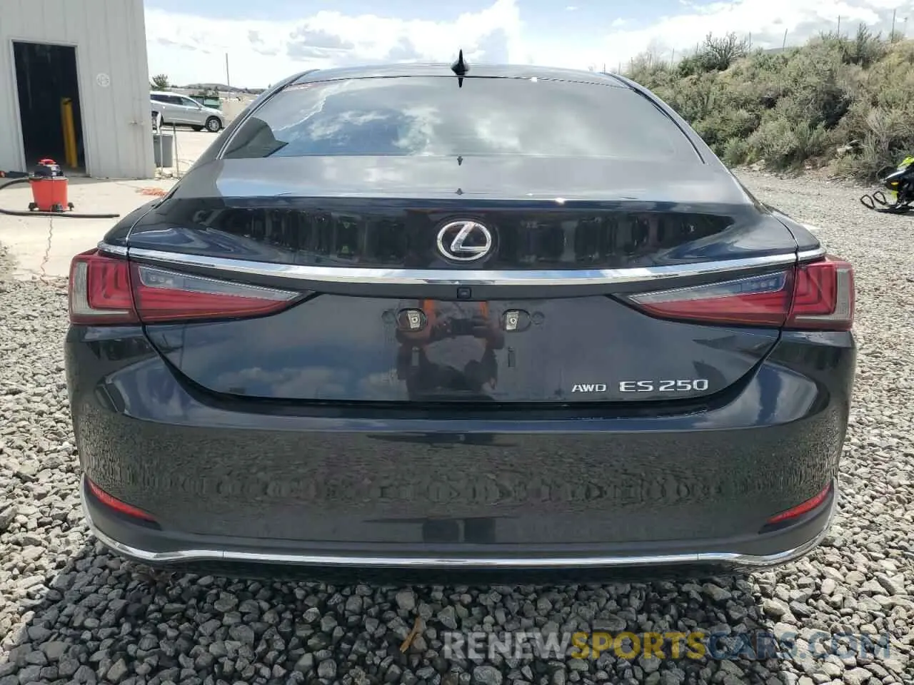 6 fotografías del automóvil dañado 58AD11D14PU010593 LEXUS ES250 2023