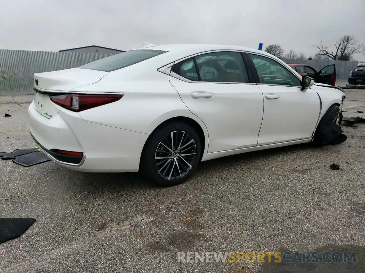 3 fotografías del automóvil dañado 58AD11D17RU013328 LEXUS ES250 2024