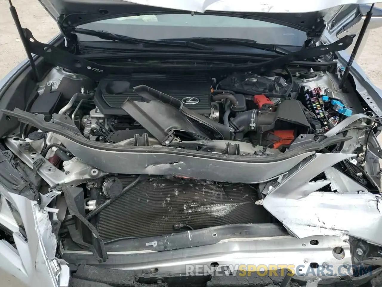 12 fotografías del automóvil dañado 58AD11D1XRU013033 LEXUS ES250 2024