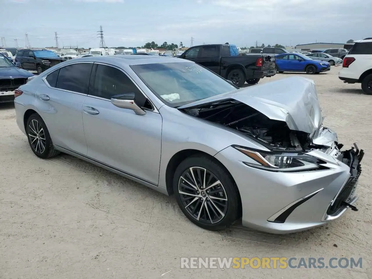 4 fotografías del automóvil dañado 58AD11D1XRU013033 LEXUS ES250 2024