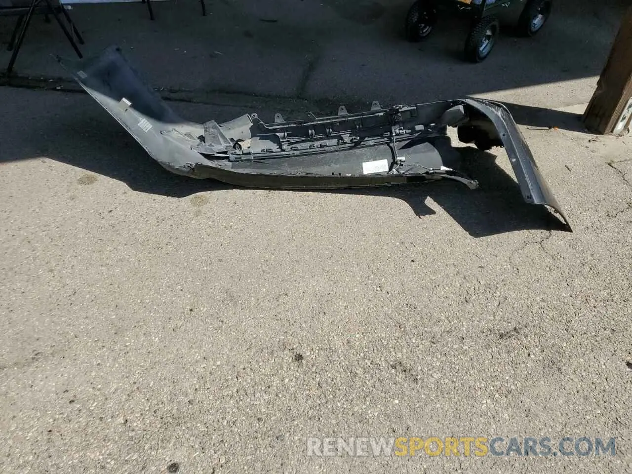 12 fotografías del automóvil dañado 58AB21B11KU003746 LEXUS ES300 2019