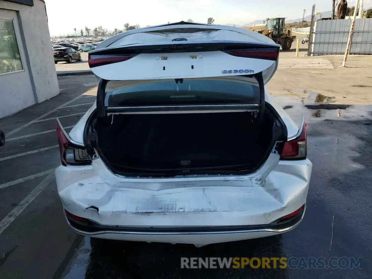 6 fotografías del automóvil dañado 58AB21B16KU001622 LEXUS ES300 2019