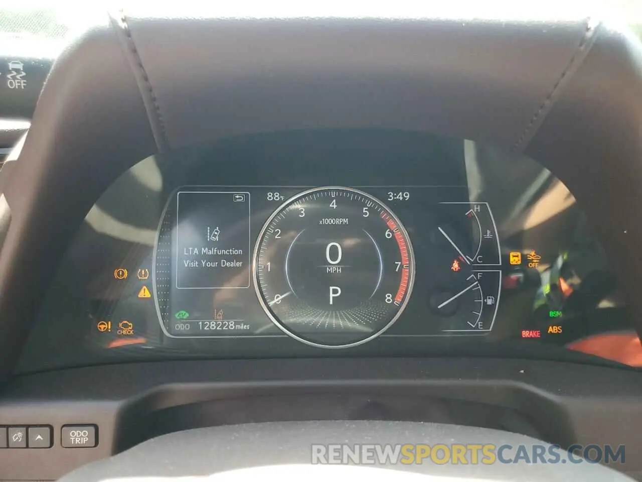 9 fotografías del automóvil dañado JTHB21B10K2001721 LEXUS ES300 2019