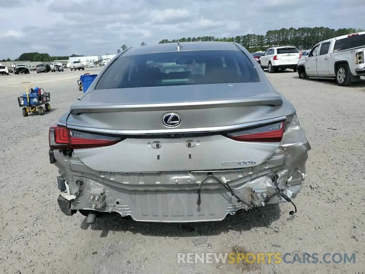 6 fotografías del automóvil dañado JTHB21B12K2006306 LEXUS ES300 2019