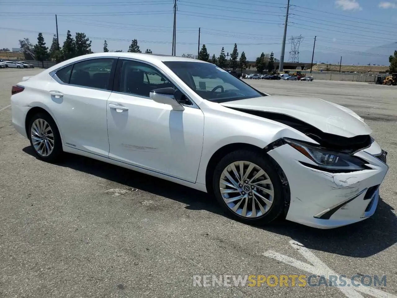 4 fotografías del automóvil dañado JTHB21B12K2026118 LEXUS ES300 2019