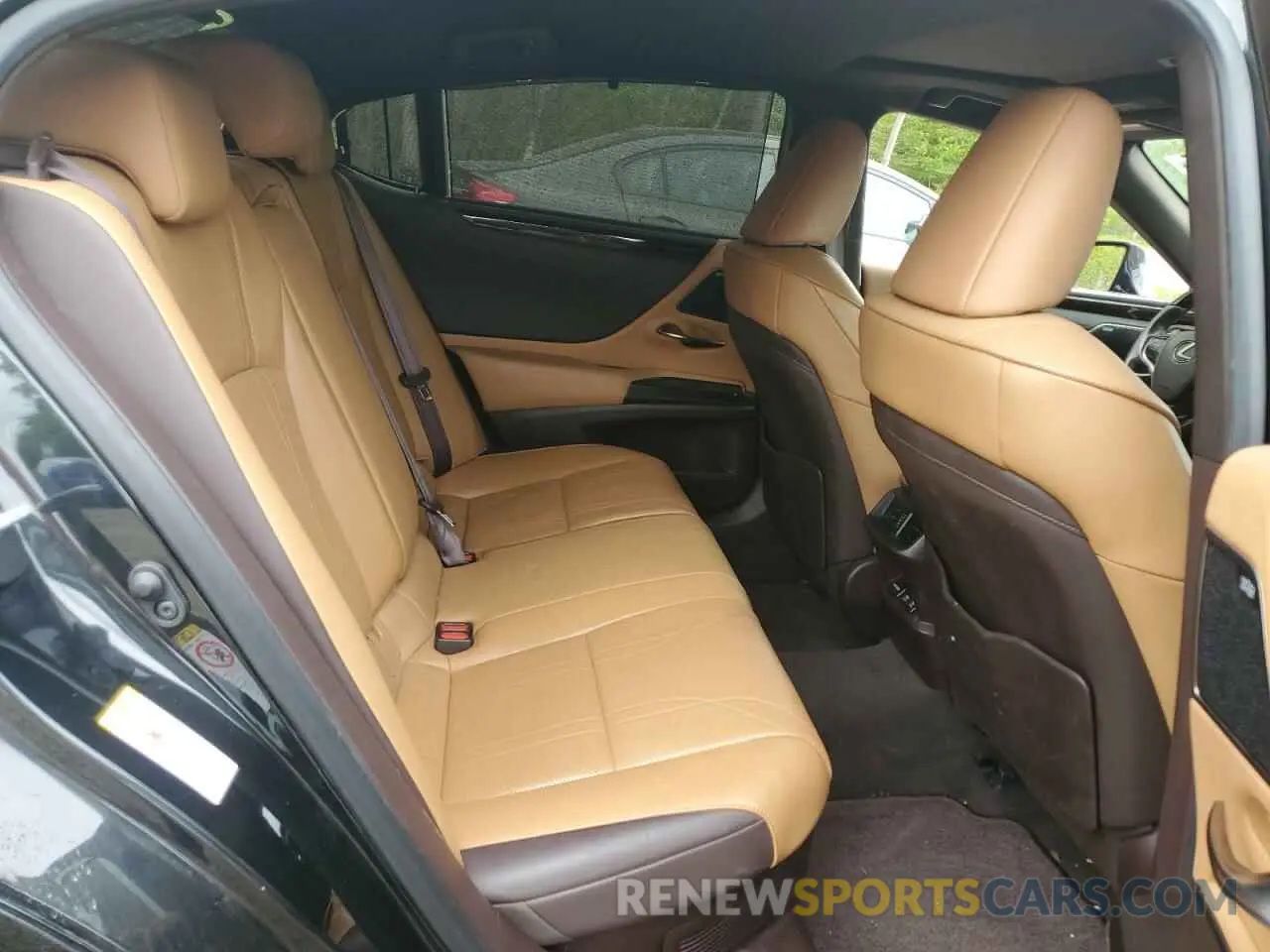 10 fotografías del automóvil dañado JTHB21B14K2010387 LEXUS ES300 2019