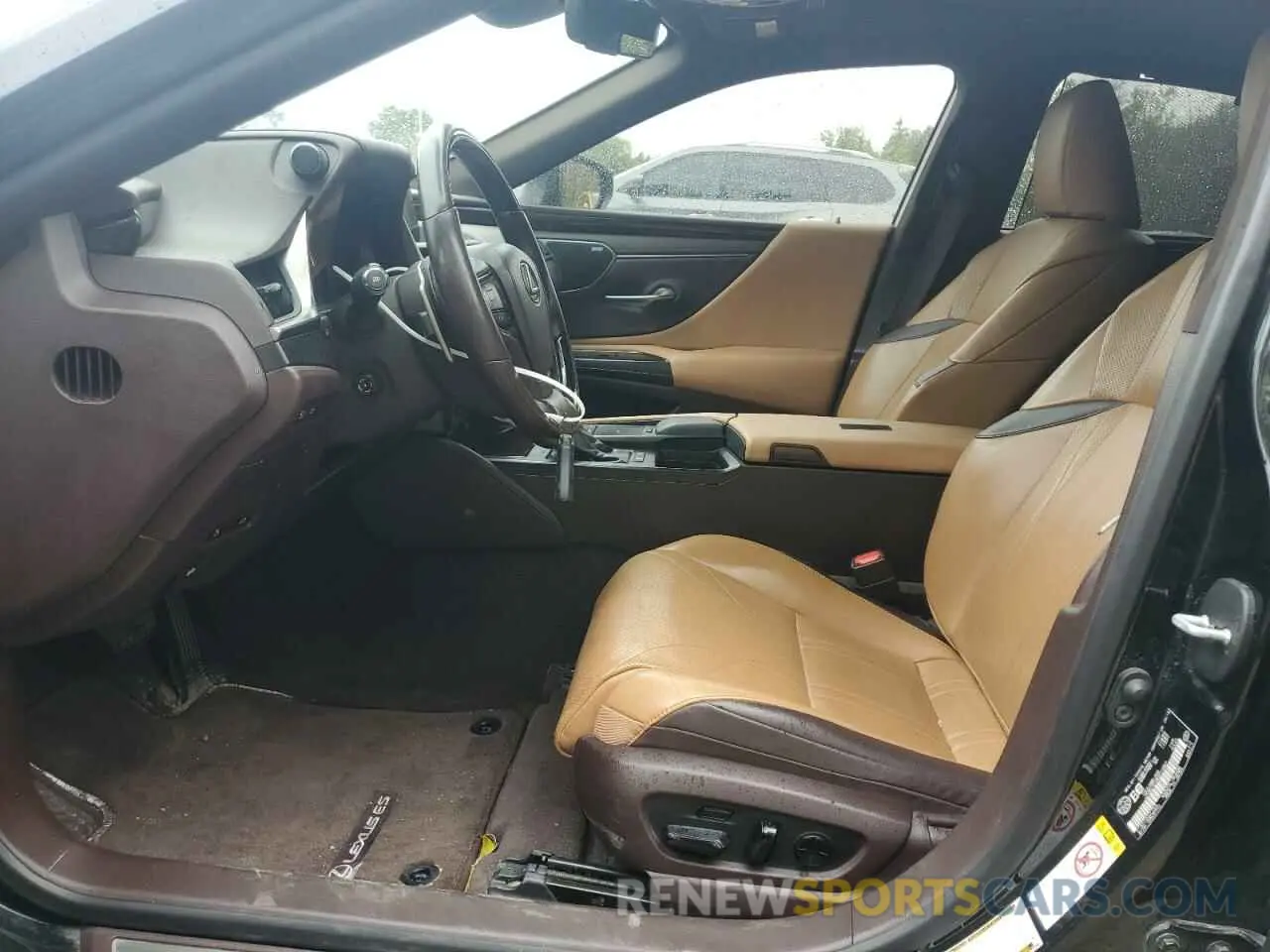 7 fotografías del automóvil dañado JTHB21B14K2010387 LEXUS ES300 2019