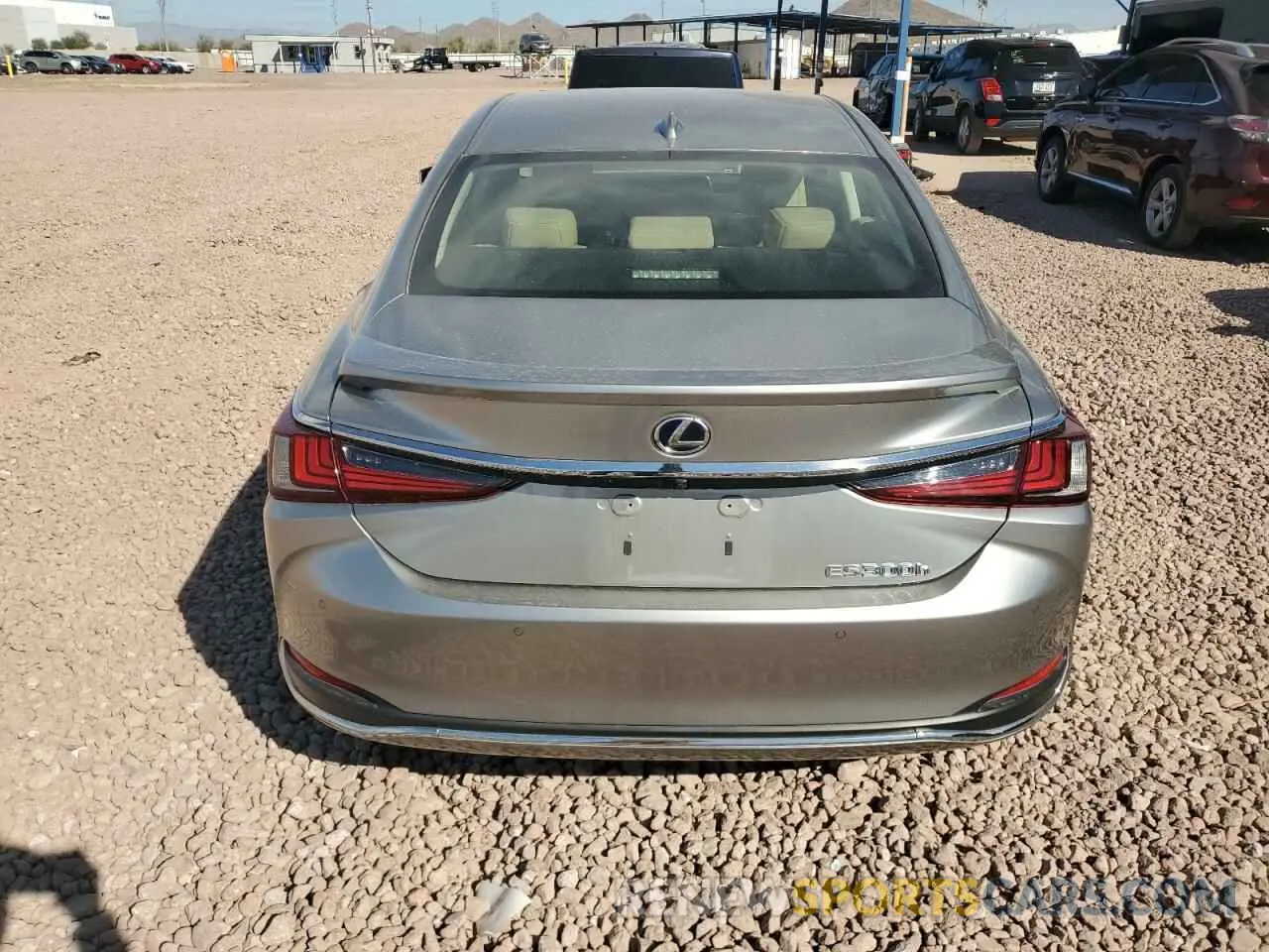 6 fotografías del automóvil dañado JTHB21B19K2032451 LEXUS ES300 2019