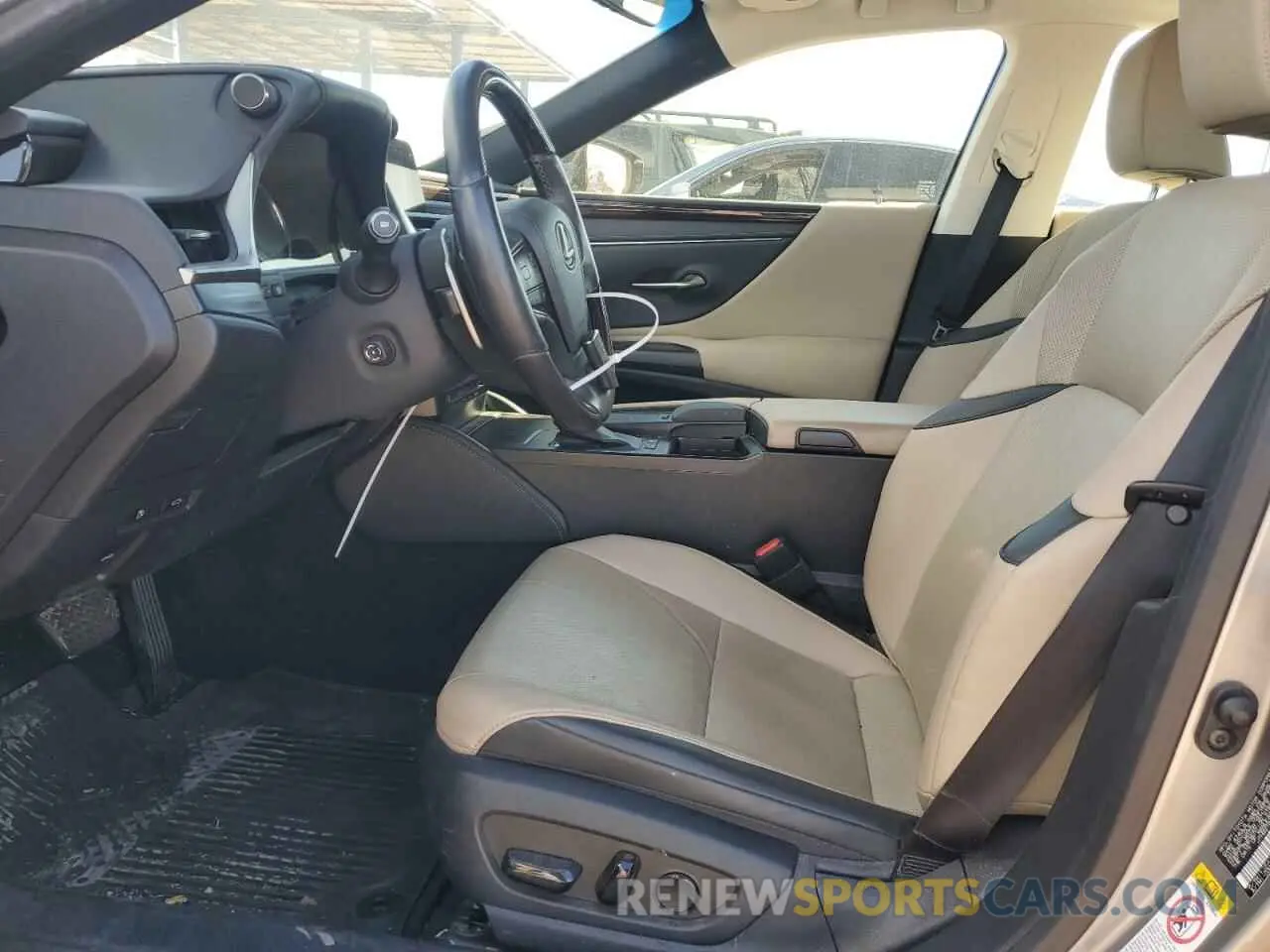 7 fotografías del automóvil dañado JTHB21B19K2032451 LEXUS ES300 2019