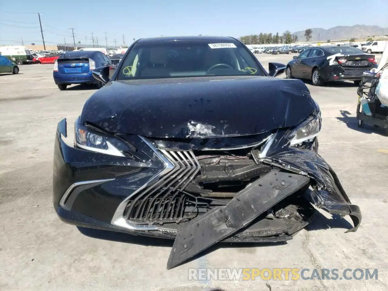9 fotografías del automóvil dañado 58AD21B16LU008824 LEXUS ES300 2020
