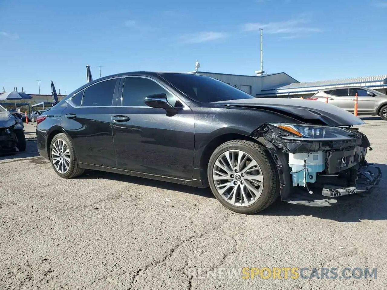 4 fotografías del automóvil dañado 58AD21B17LU008458 LEXUS ES300 2020