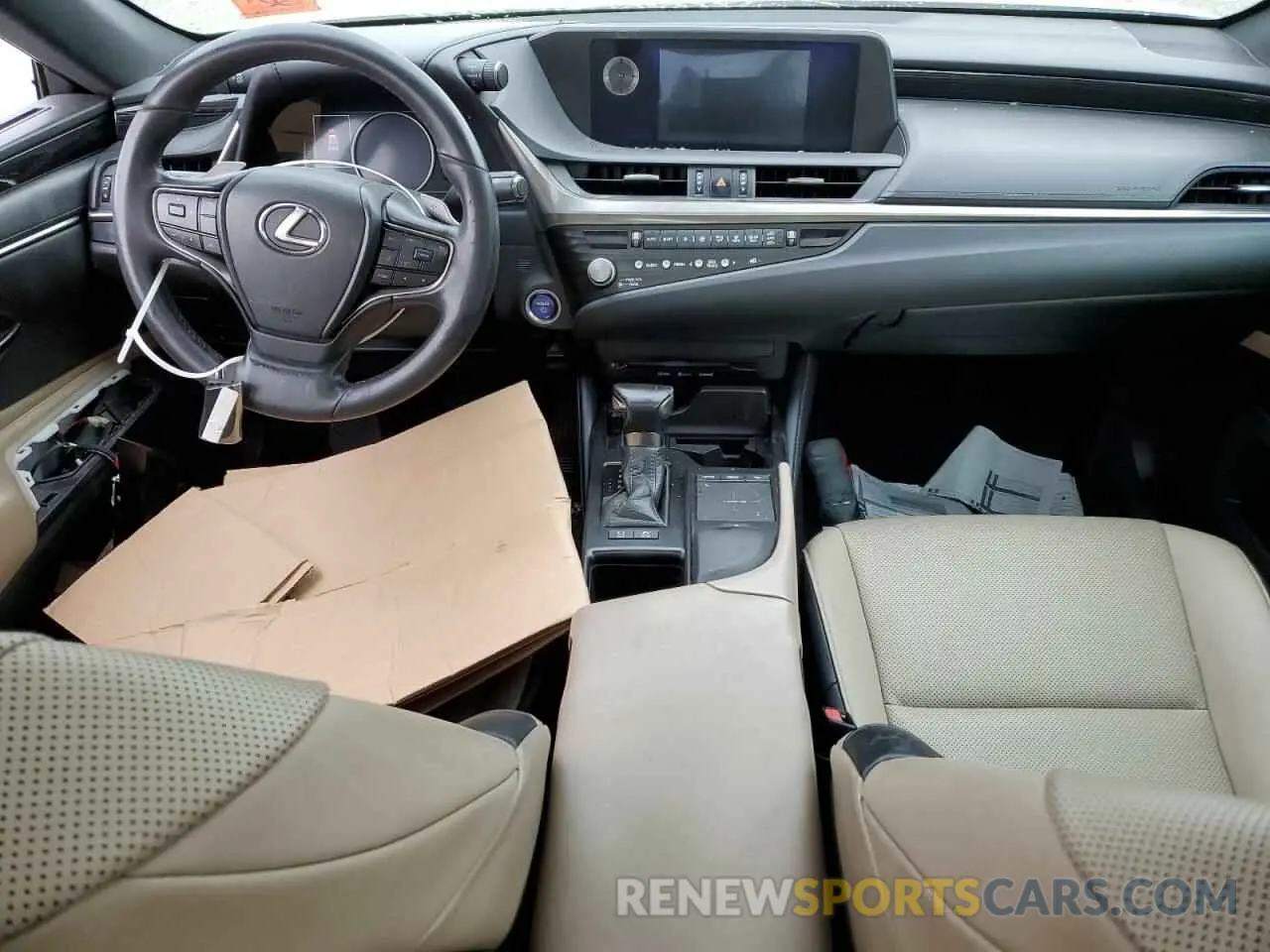 8 fotografías del automóvil dañado 58ACA1C10MU011247 LEXUS ES300 2021