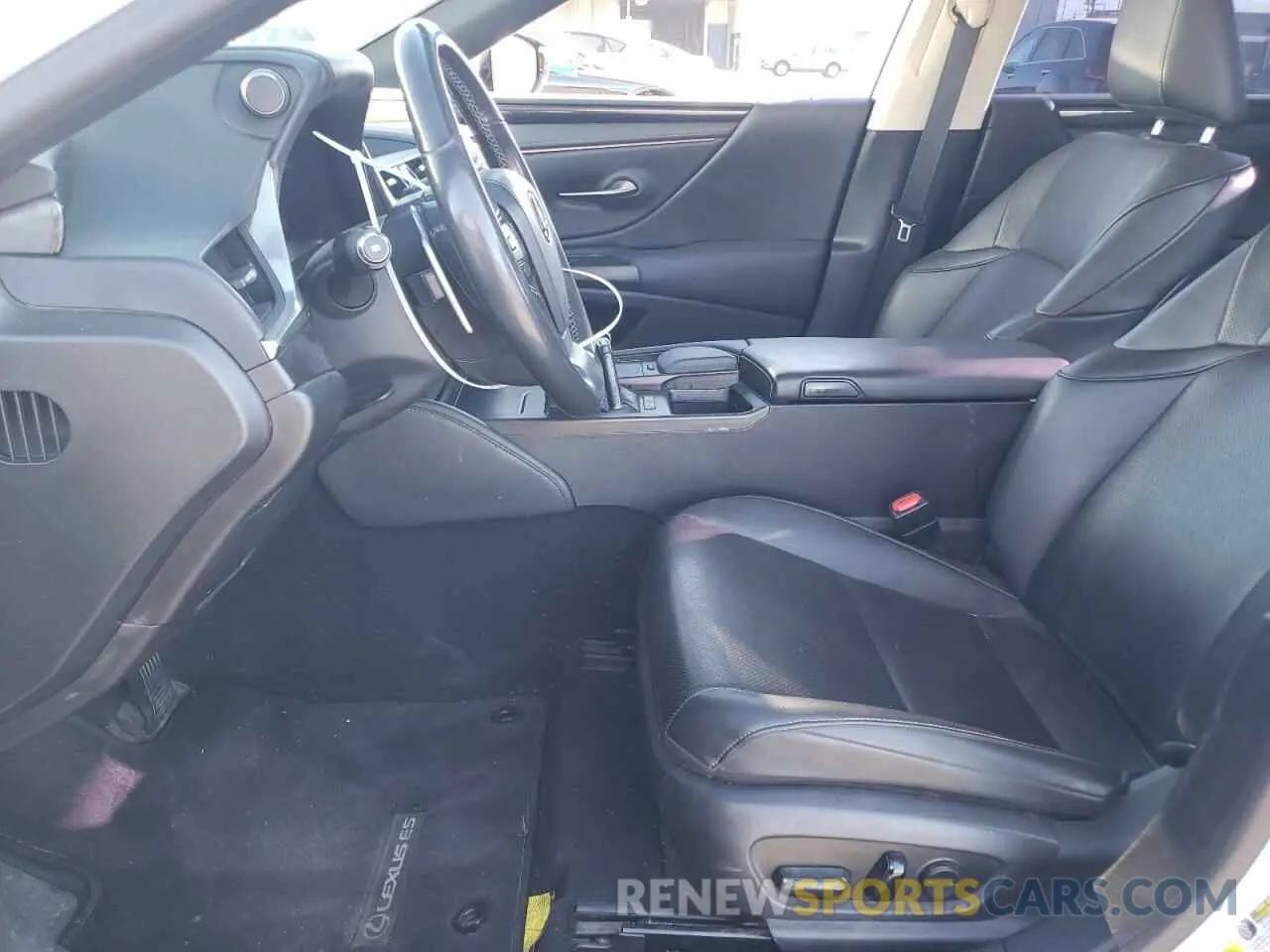 7 fotografías del automóvil dañado 58ACA1C18MU005048 LEXUS ES300 2021