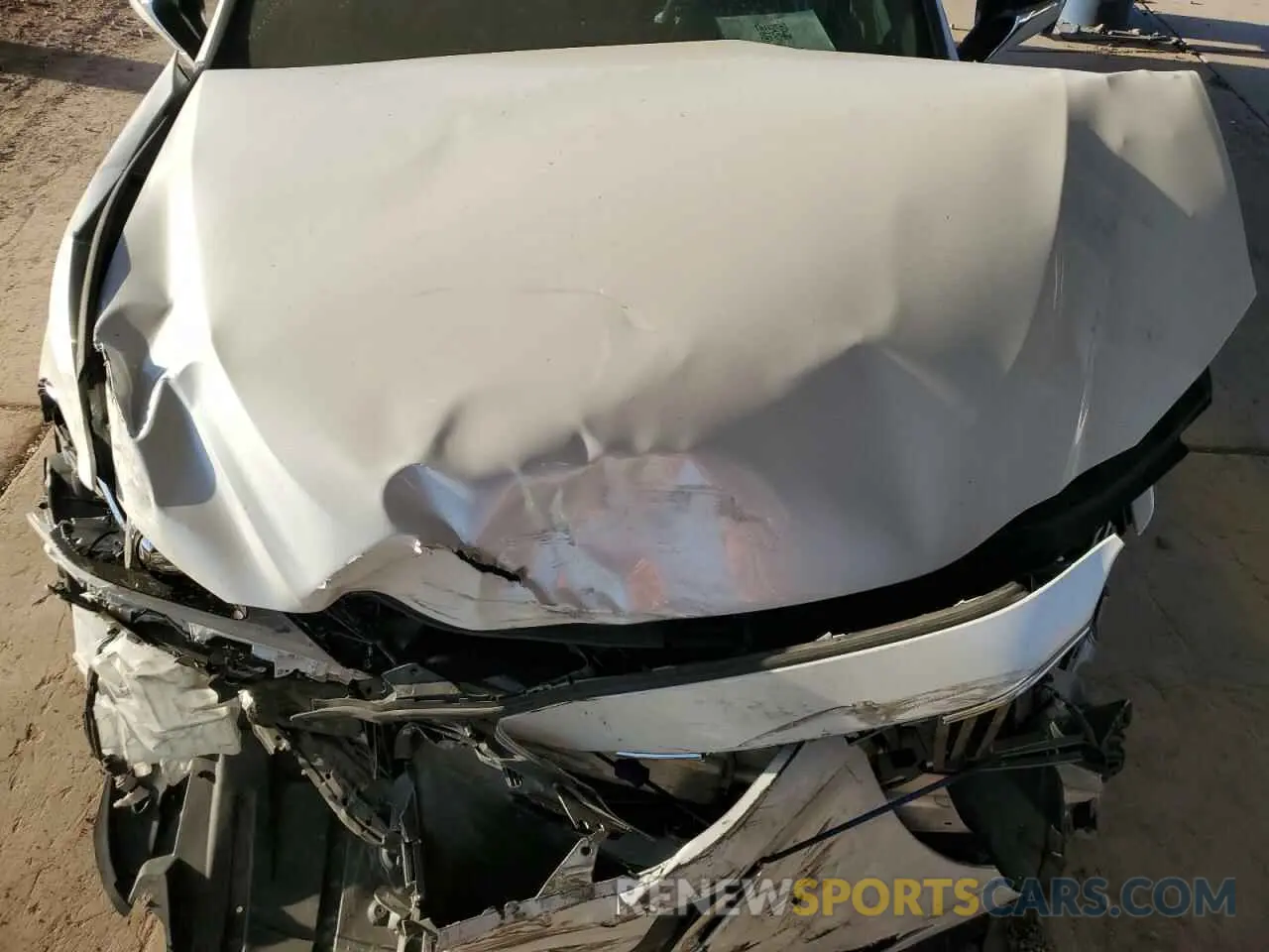 11 fotografías del automóvil dañado 58ACA1C1XMU007237 LEXUS ES300 2021