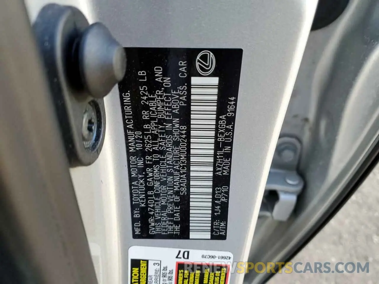 12 fotografías del automóvil dañado 58ADA1C13MU002448 LEXUS ES300 2021