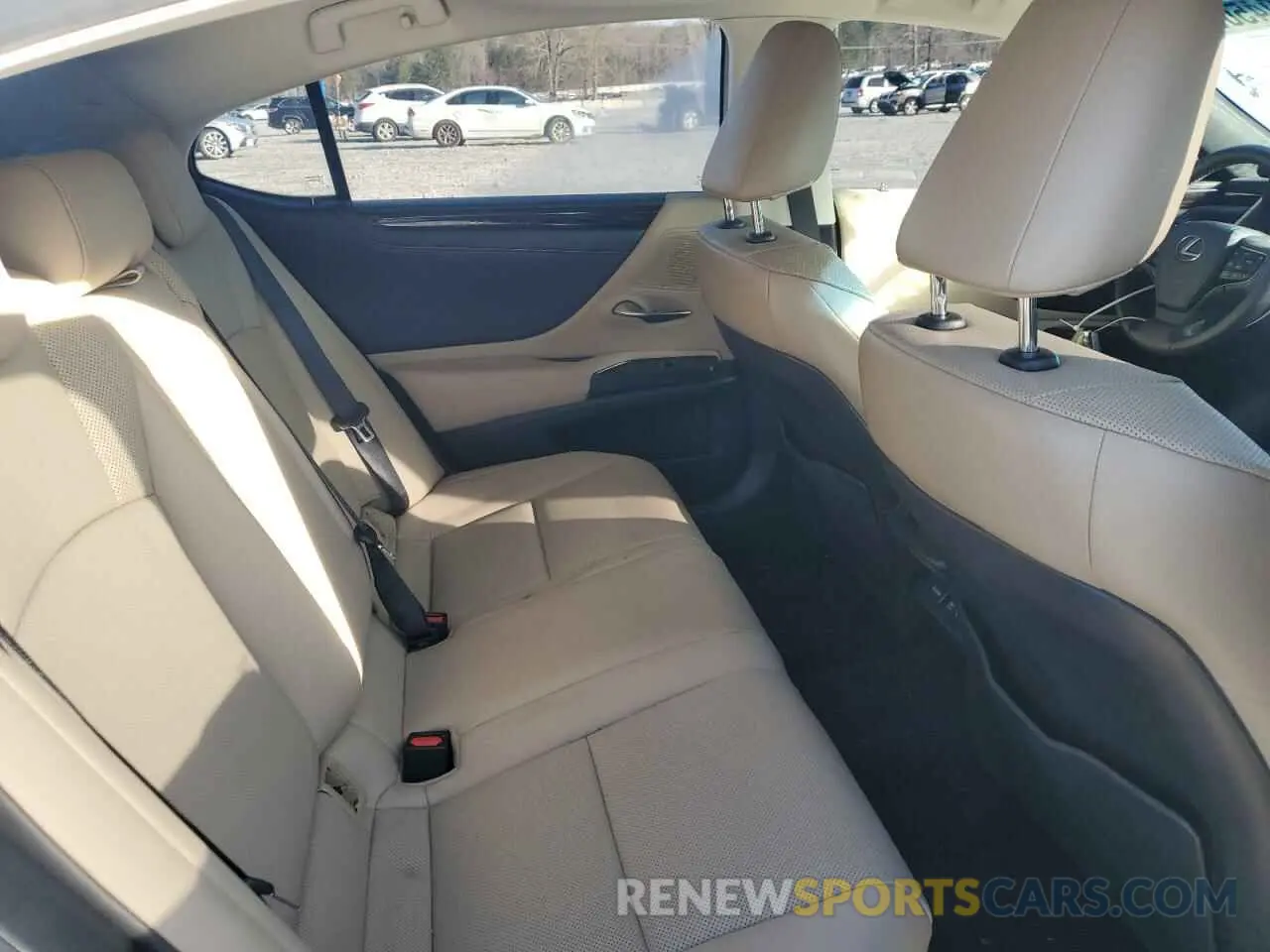 10 fotografías del automóvil dañado 58ADA1C14MU003382 LEXUS ES300 2021