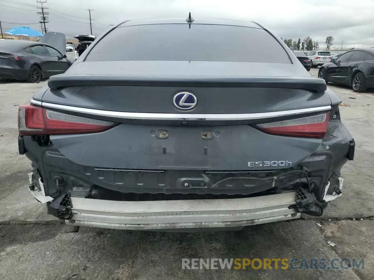 6 fotografías del automóvil dañado 58ACA1C18NU013913 LEXUS ES300 2022