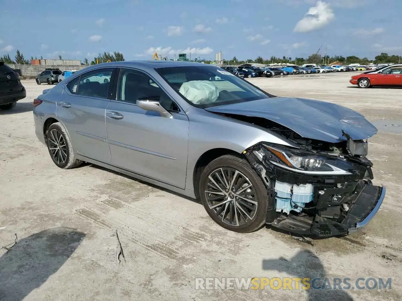 4 fotografías del automóvil dañado 58ADA1C10NU025381 LEXUS ES300 2022