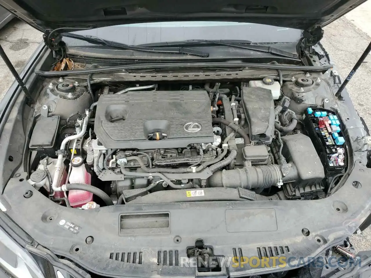 11 fotografías del automóvil dañado 58ADA1C13NU019560 LEXUS ES300 2022