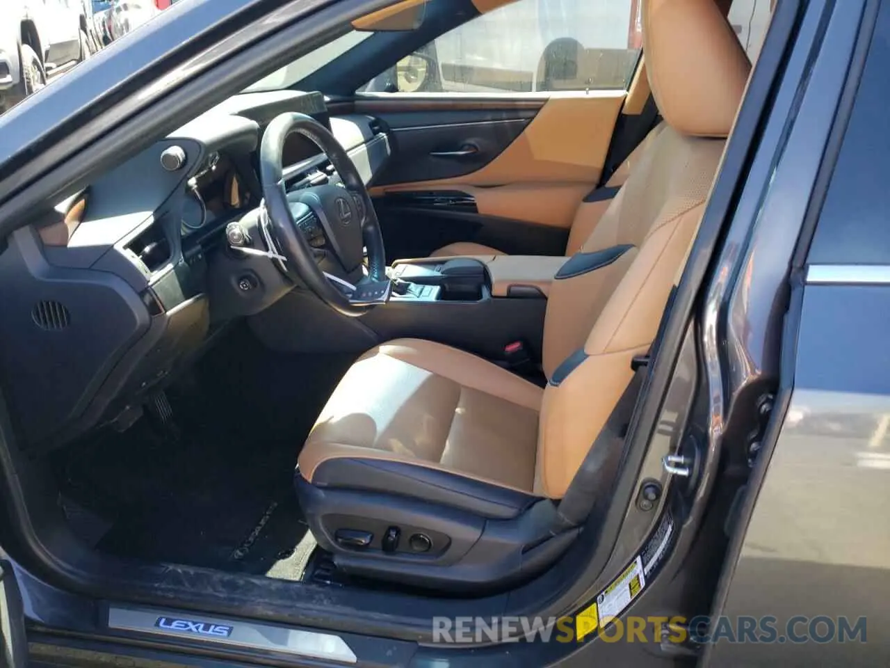7 fotografías del automóvil dañado 58ADA1C15NU013761 LEXUS ES300 2022
