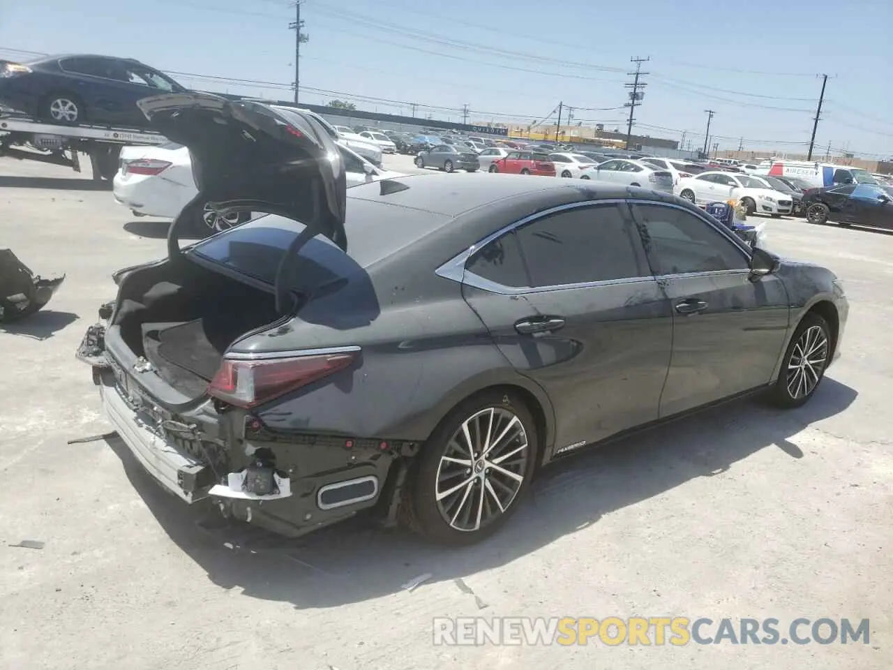 4 fotografías del automóvil dañado 58ADA1C16NU016491 LEXUS ES300 2022