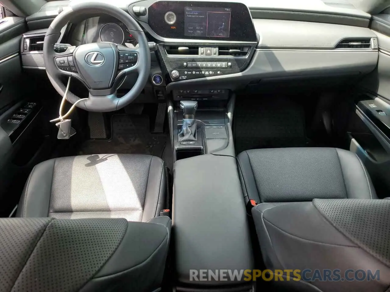 8 fotografías del automóvil dañado 58ADA1C19NU025850 LEXUS ES300 2022