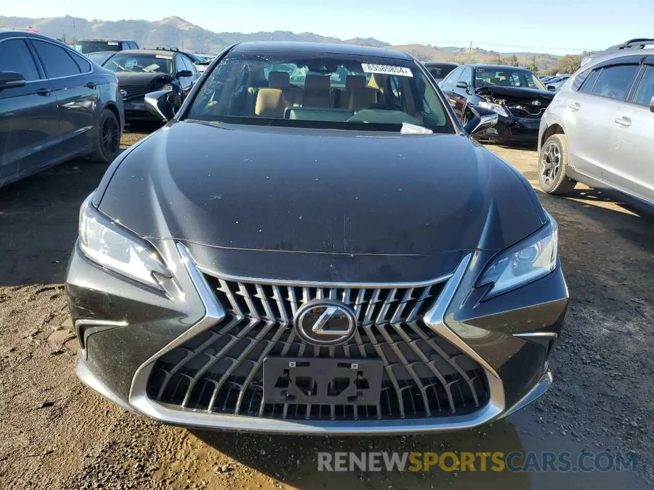 5 fotografías del automóvil dañado 58ADA1C10PU028316 LEXUS ES300 2023
