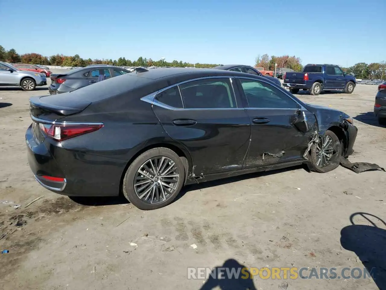 3 fotografías del automóvil dañado 58ADA1C12PU031458 LEXUS ES300 2023