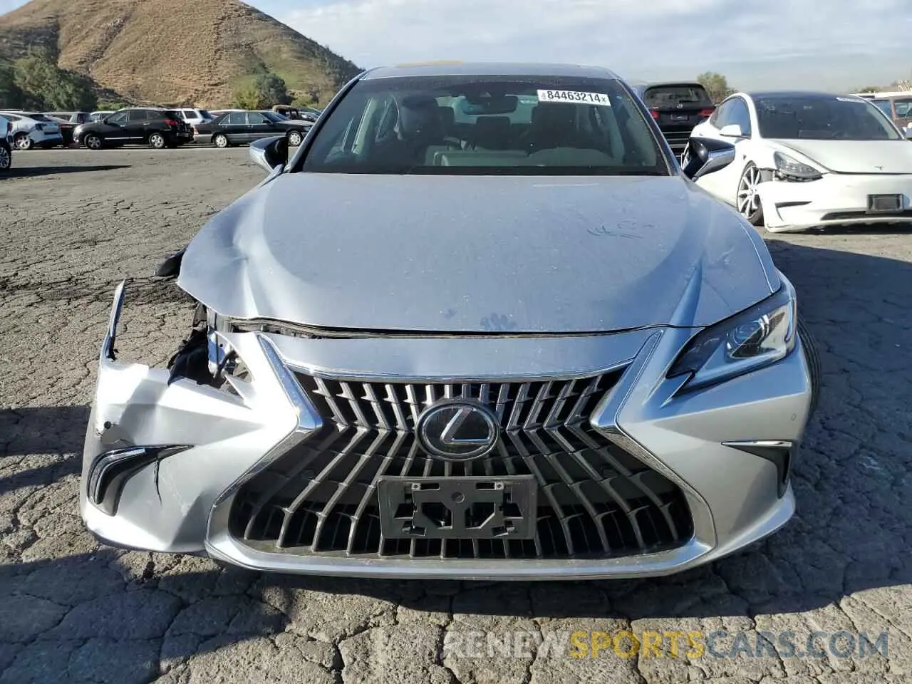 5 fotografías del automóvil dañado 58ADA1C14PU032952 LEXUS ES300 2023
