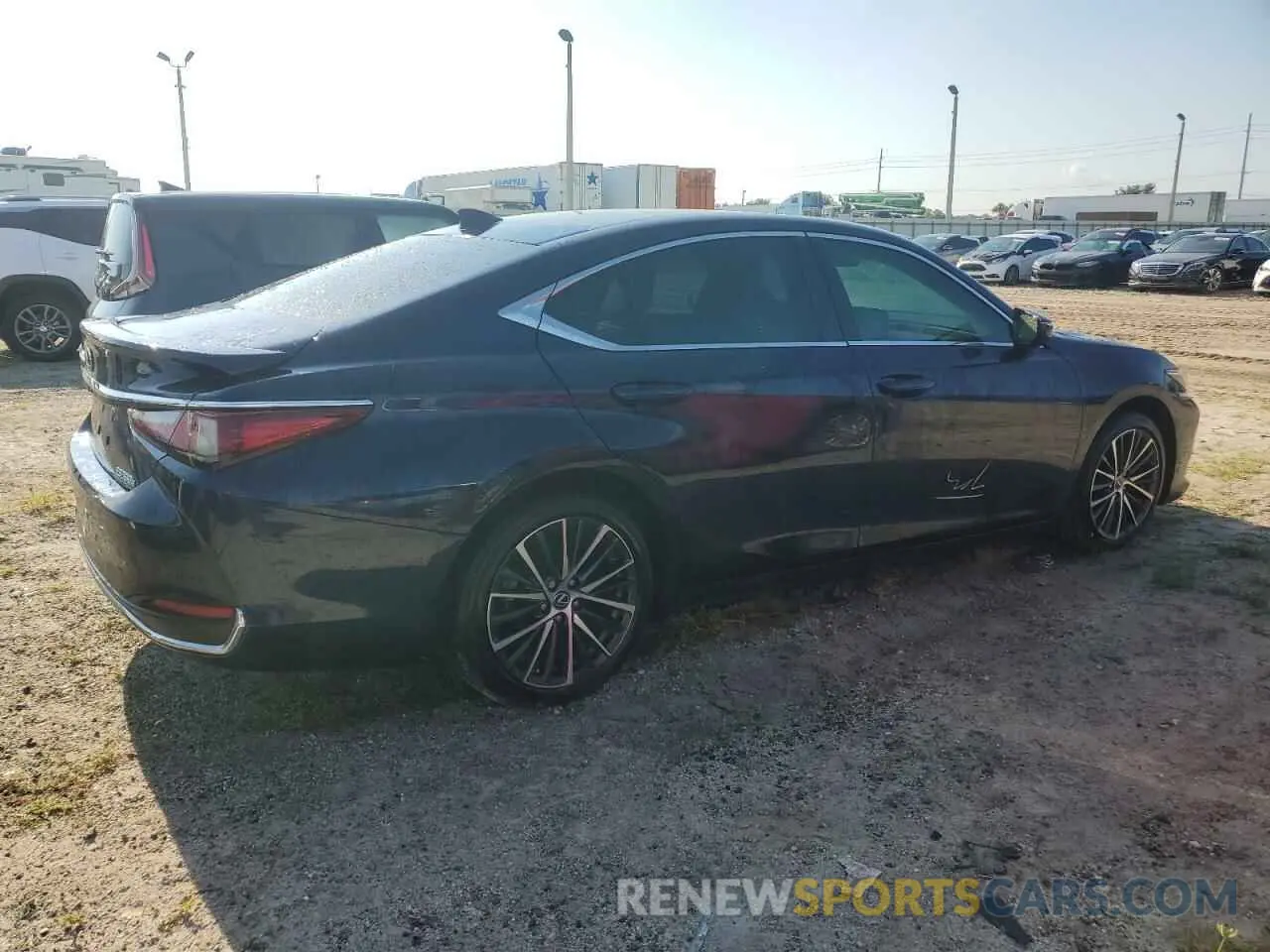 3 fotografías del automóvil dañado 58ADA1C15PU028313 LEXUS ES300 2023