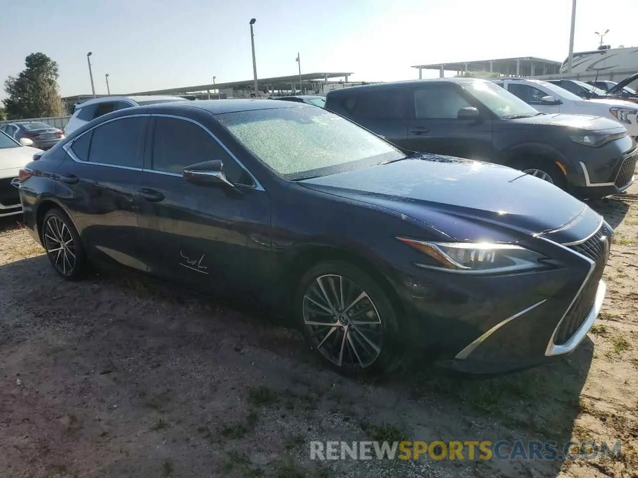 4 fotografías del automóvil dañado 58ADA1C15PU028313 LEXUS ES300 2023