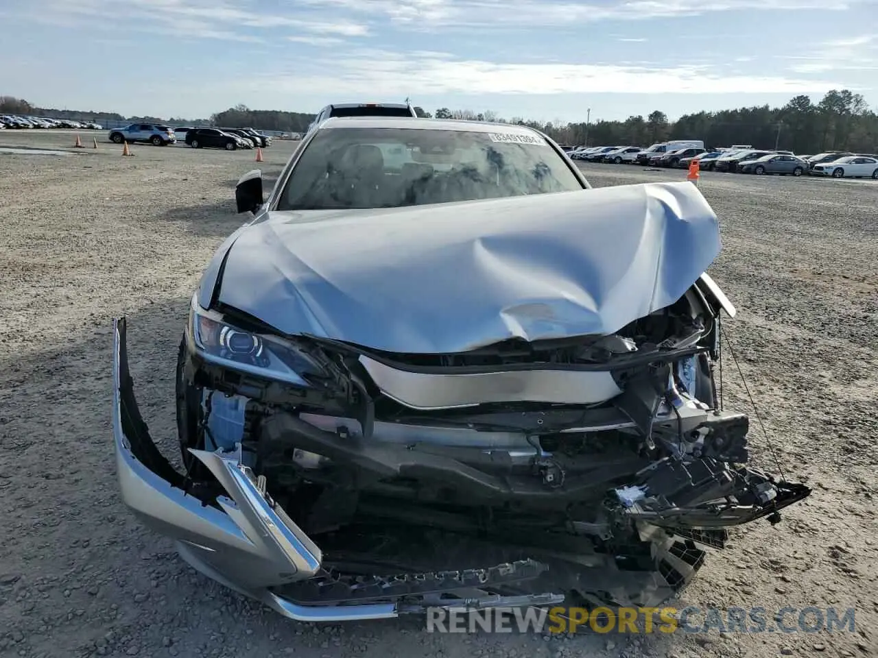 5 fotografías del automóvil dañado 58ADA1C17PU031374 LEXUS ES300 2023