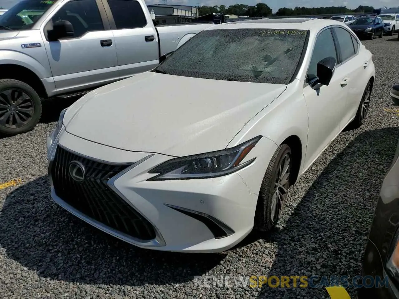 1 fotografías del automóvil dañado 58ADA1C18PU035224 LEXUS ES300 2023