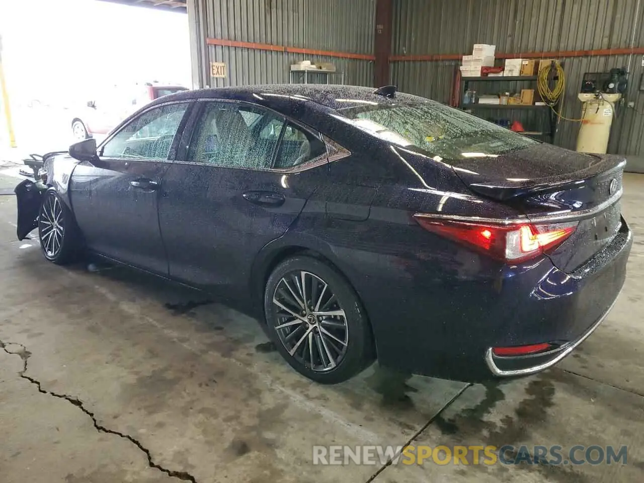 2 fotografías del automóvil dañado 58ADA1C1XPU031207 LEXUS ES300 2023