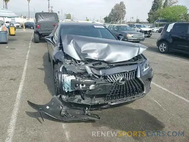 13 fotografías del automóvil dañado 58ADA1C10RU049279 LEXUS ES300 2024