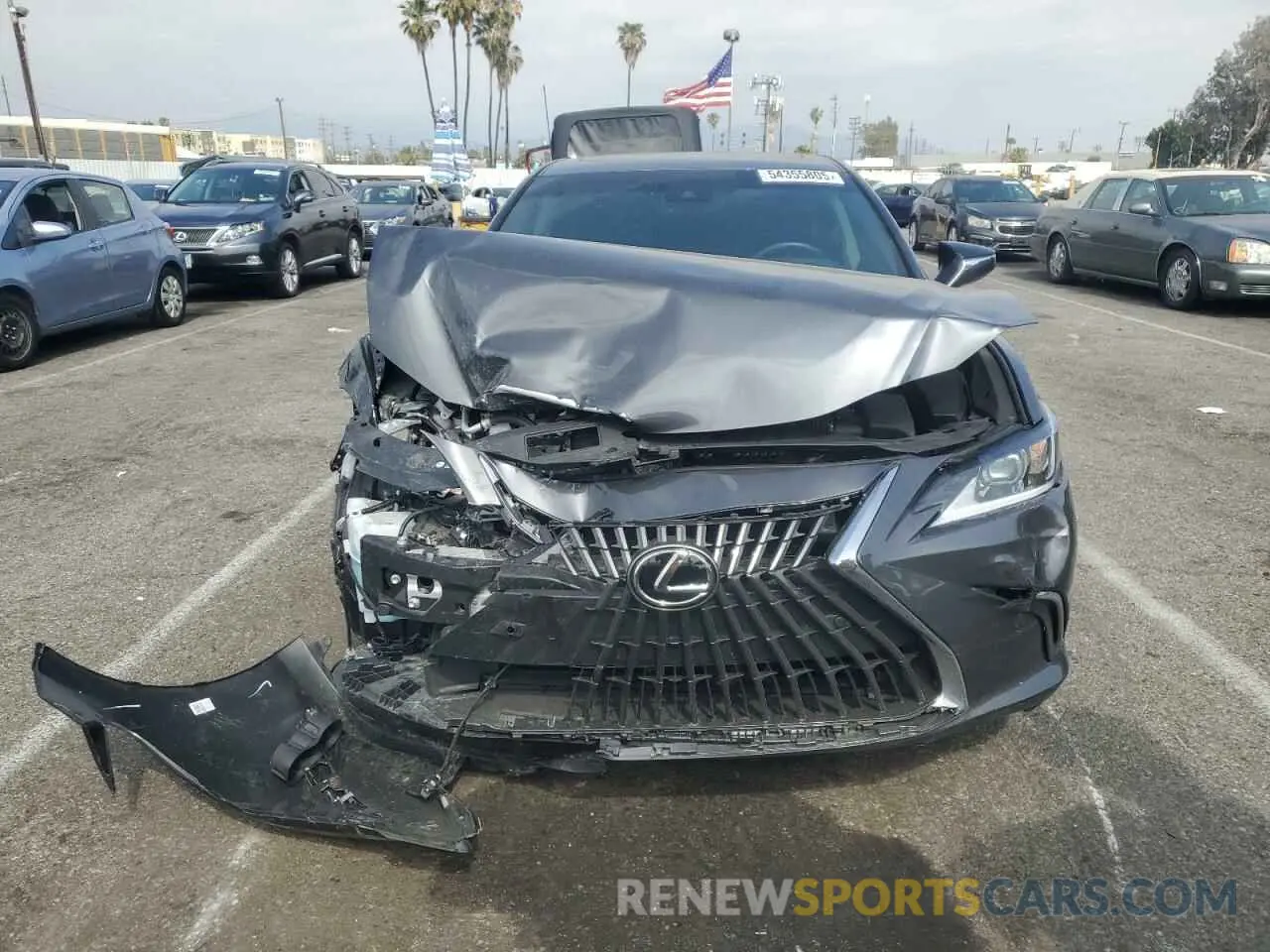 5 fotografías del automóvil dañado 58ADA1C10RU049279 LEXUS ES300 2024