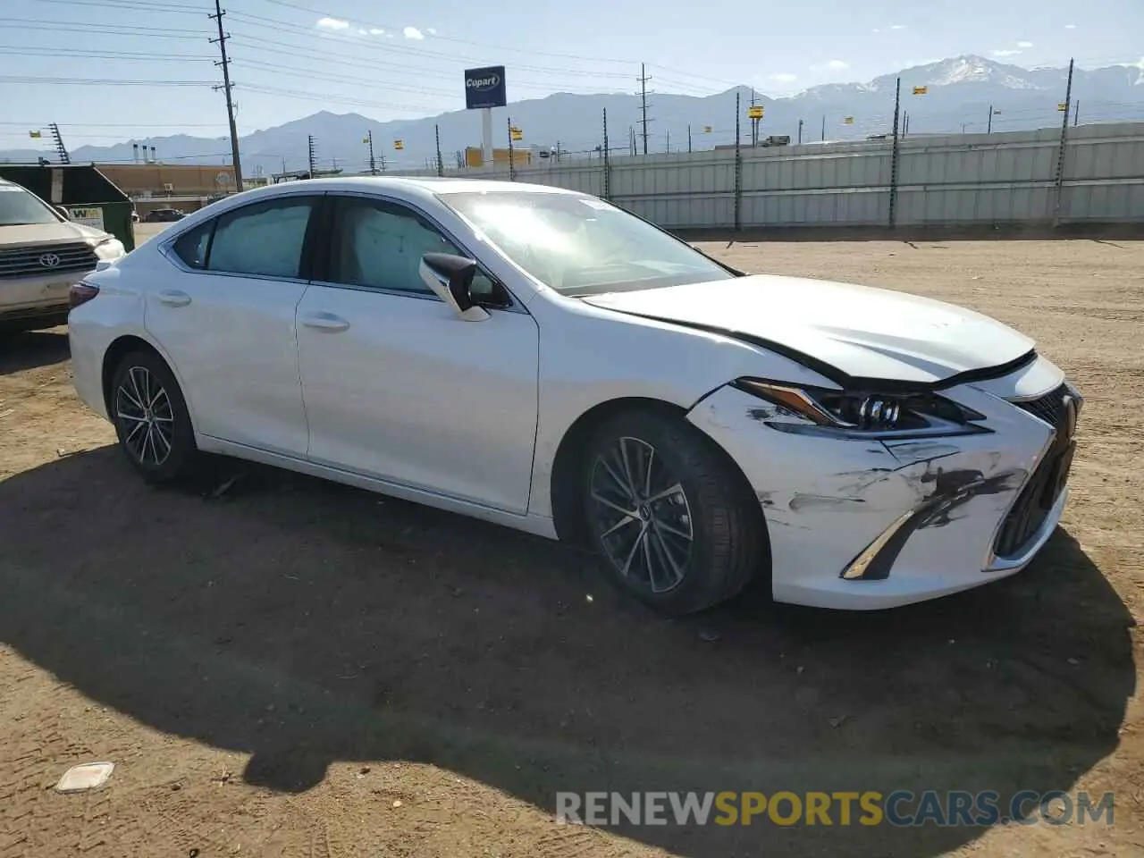4 fotografías del automóvil dañado 58ADA1C11RU042633 LEXUS ES300 2024