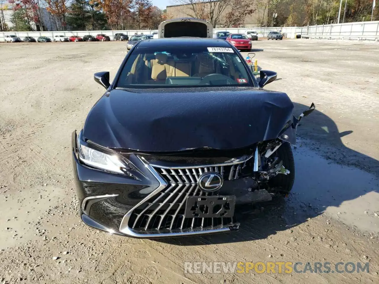 5 fotografías del automóvil dañado 58ADA1C15RU049262 LEXUS ES300 2024