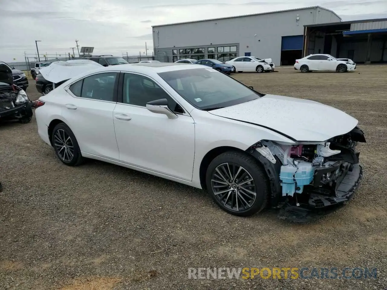 4 fotografías del automóvil dañado 58ADA1C16RU050677 LEXUS ES300 2024