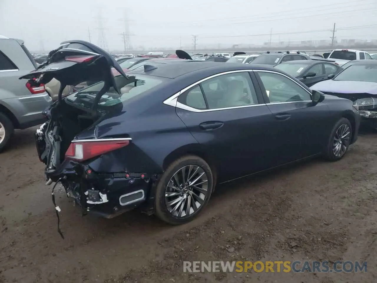 3 fotografías del automóvil dañado 58AEA1C11RU039414 LEXUS ES300 2024