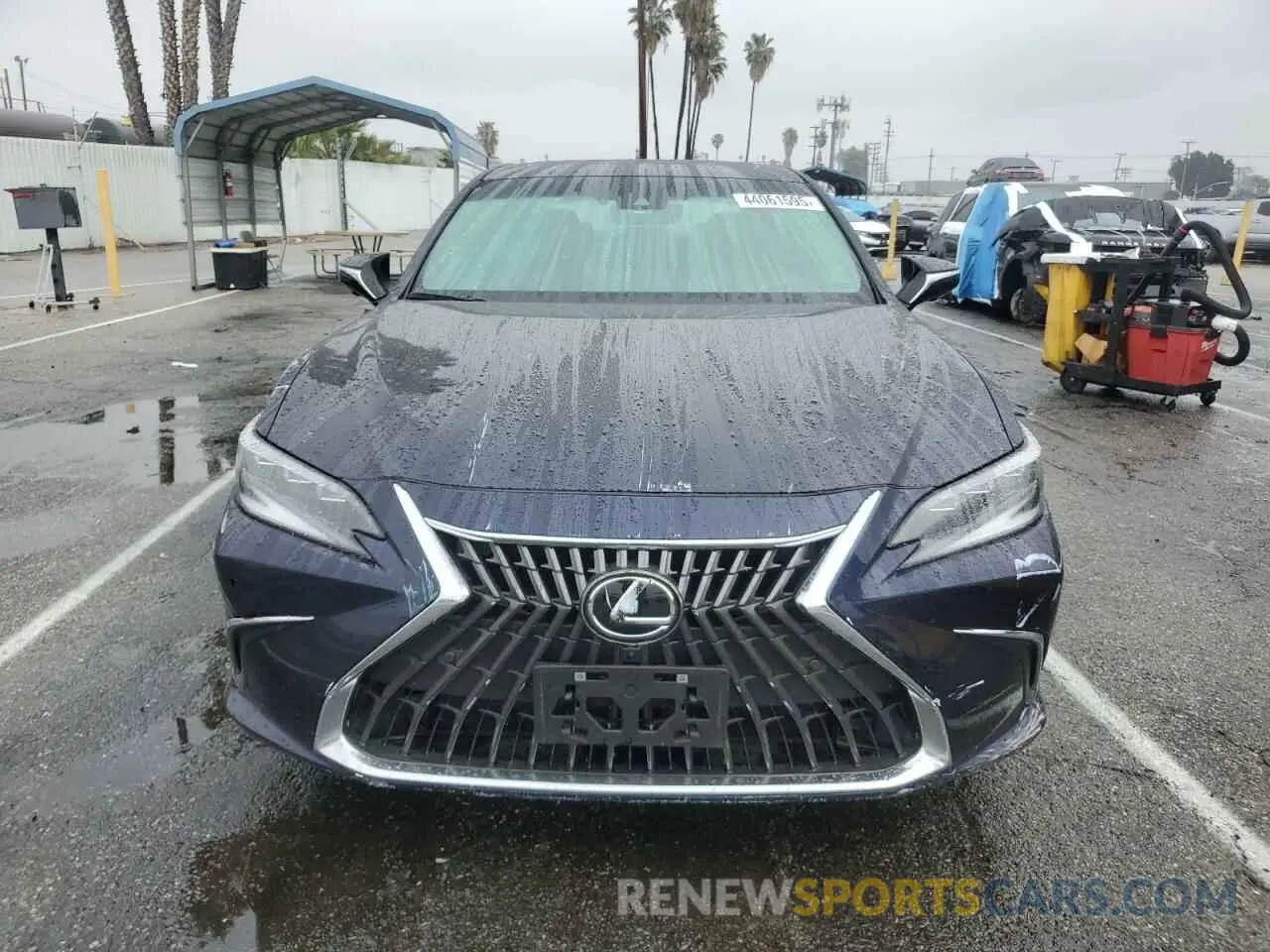 5 fotografías del automóvil dañado 58AEA1C13SU055975 LEXUS ES300 2024