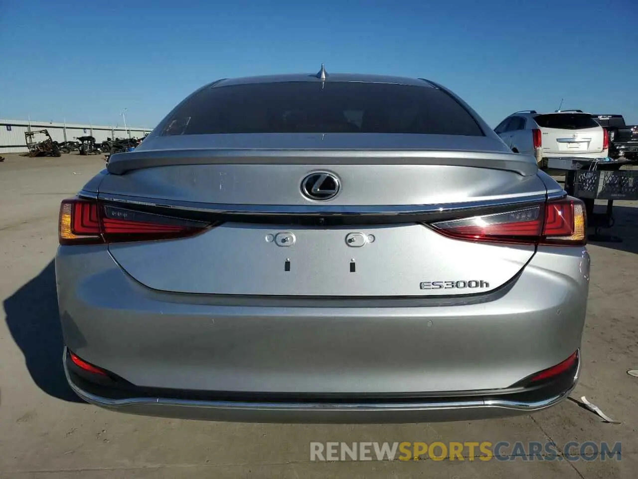 6 fotografías del automóvil dañado 58AFA1C19RU044042 LEXUS ES300 2024