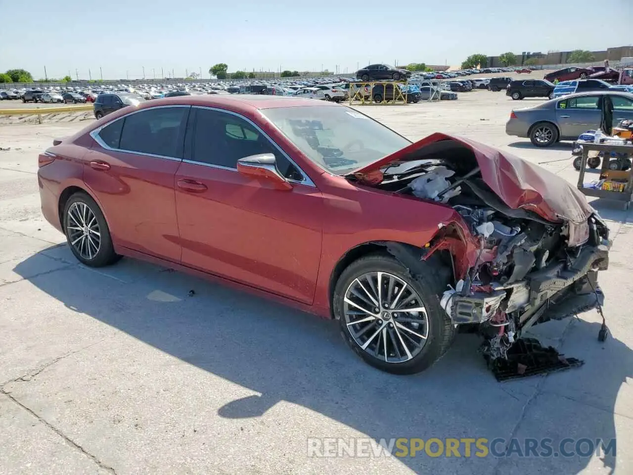 4 fotografías del automóvil dañado 58ADA1C15SU059327 LEXUS ES300 2025