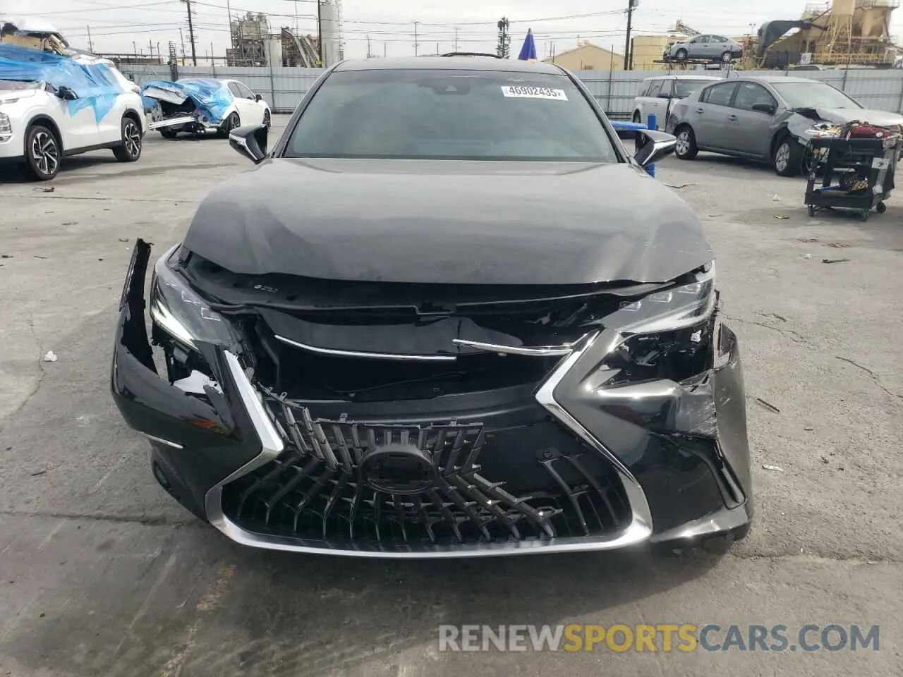 5 fotografías del automóvil dañado 58ADA1C18SU059371 LEXUS ES300 2025