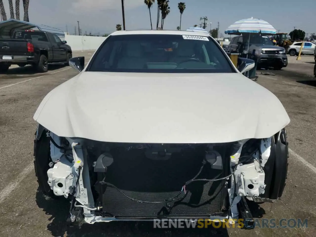 5 fotografías del automóvil dañado 58ADA1C18SU060066 LEXUS ES300 2025