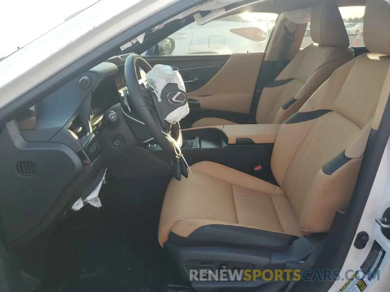 7 fotografías del automóvil dañado 58AFA1C14SU058825 LEXUS ES300 2025