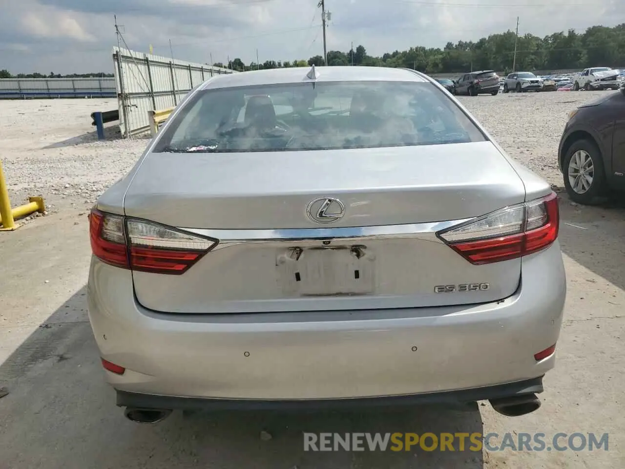 6 fotografías del automóvil dañado 58ABK1GG6JU108181 LEXUS ES350 2018