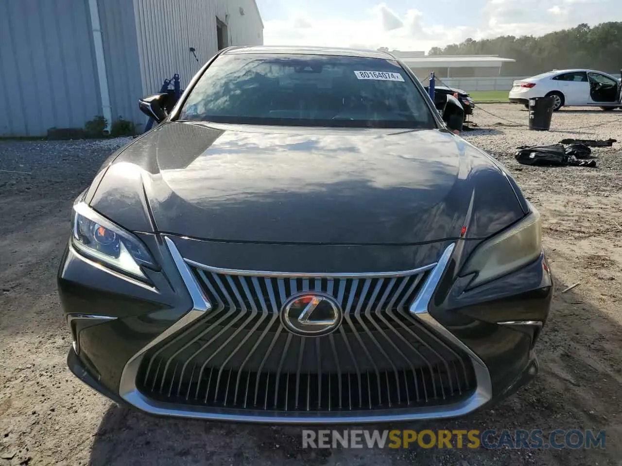 5 fotografías del automóvil dañado 58ABZ1B10KU042761 LEXUS ES350 2019